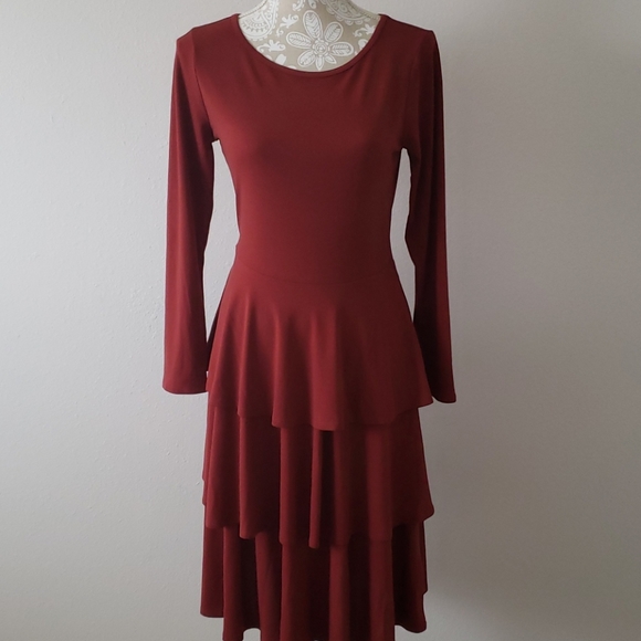 LuLaRoe Dresses & Skirts - LulaRoe Georgia Long Sleeve Tiered Dress Medium